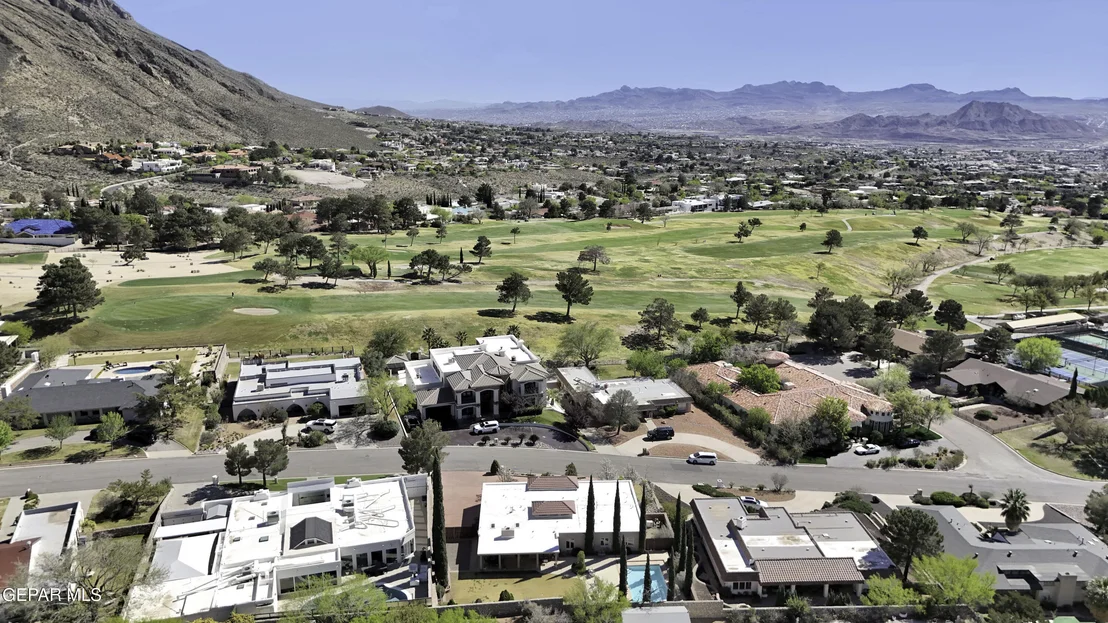 Photo of 6025 TORREY PINES Drive