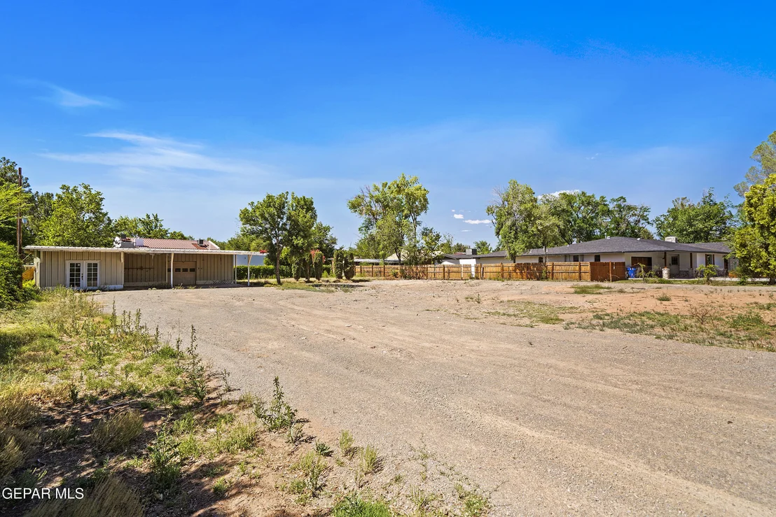 Photo of 227 ROSEMONT Drive