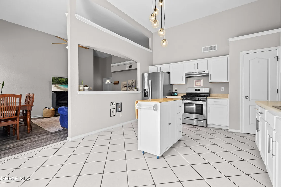 Photo of 12636 SUN TRAIL Drive