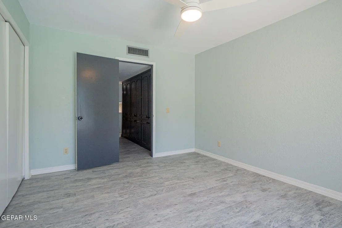 Photo of 3204 HIGH POINT Drive