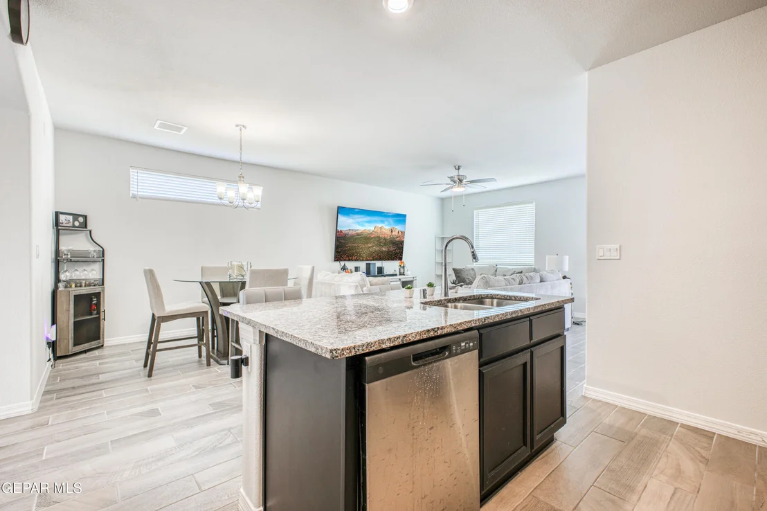 Photo of 7345 EAGLE VISTA Drive