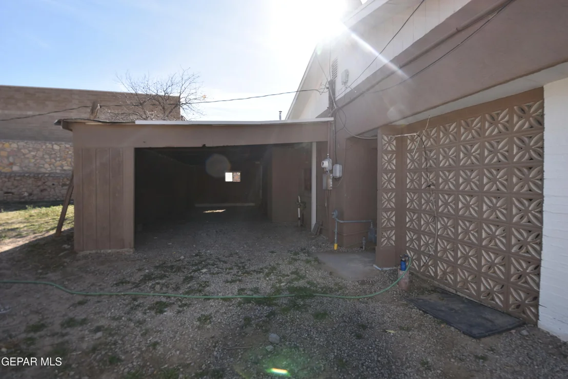 Photo of 152 ELVIRA Way