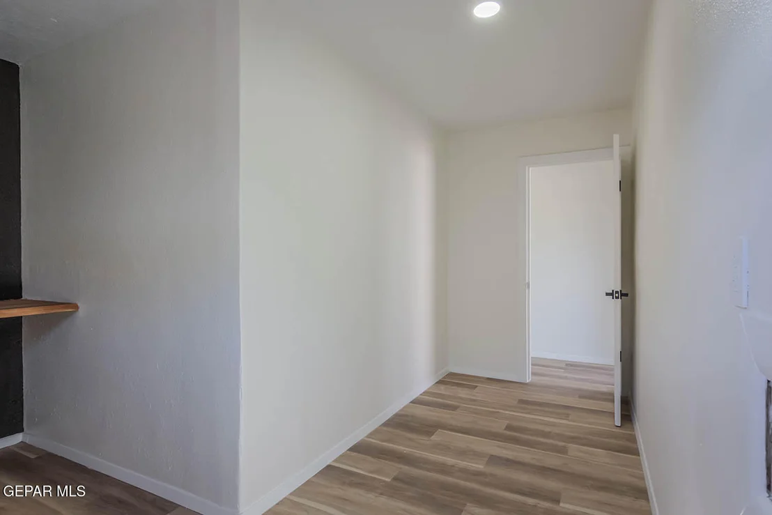 Photo of 2820 BEACHCOMBER Drive