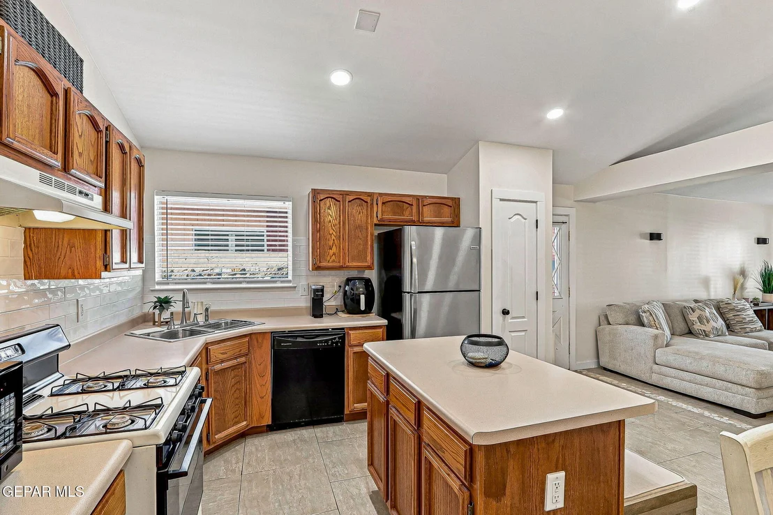 Photo of 3533 AL ROBERTS Drive