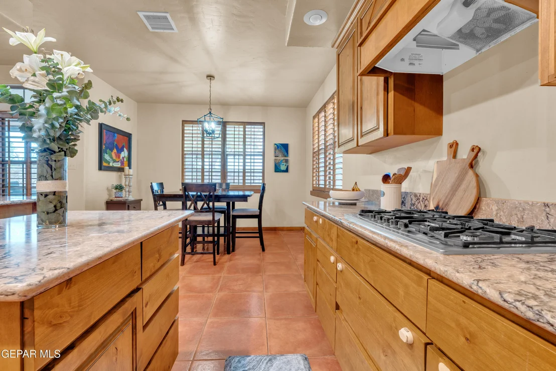 Photo of 1072 LOS MOROS Drive