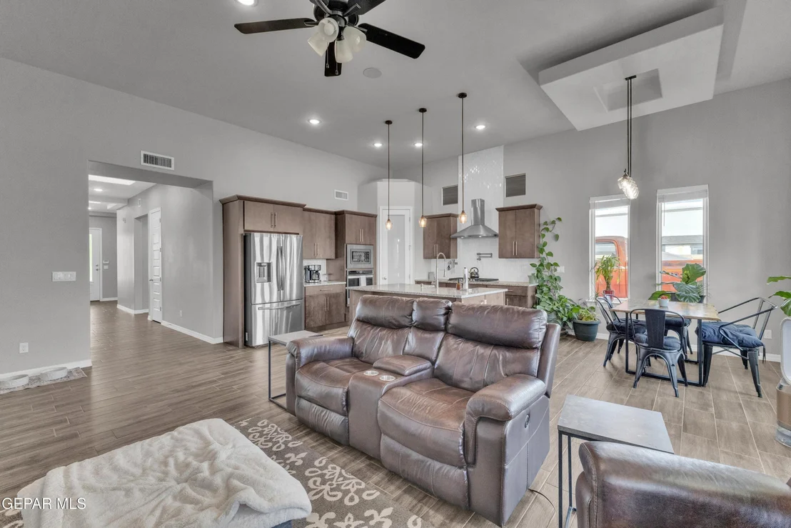 Photo of 1076 Speranza Court