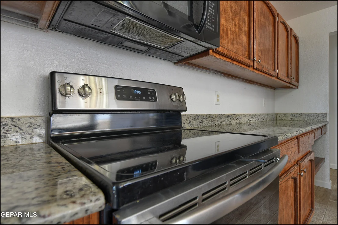 Photo of 829 DULCE TIERRA Drive