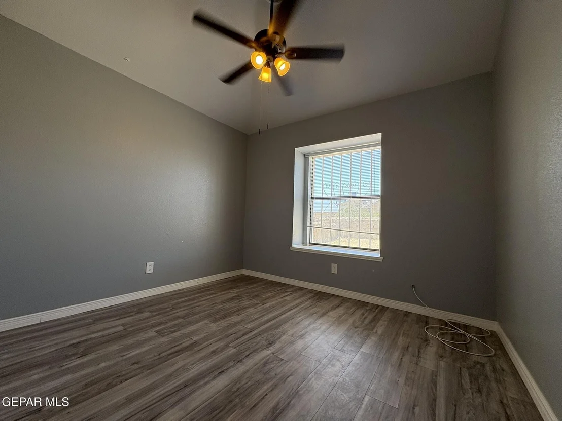 Photo of Unit A at 1550 GREG POWERS Drive