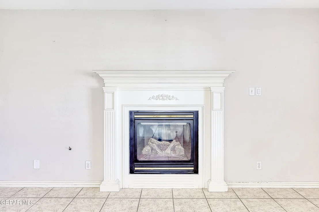 Photo of 409 EMERALD BLUFF Drive
