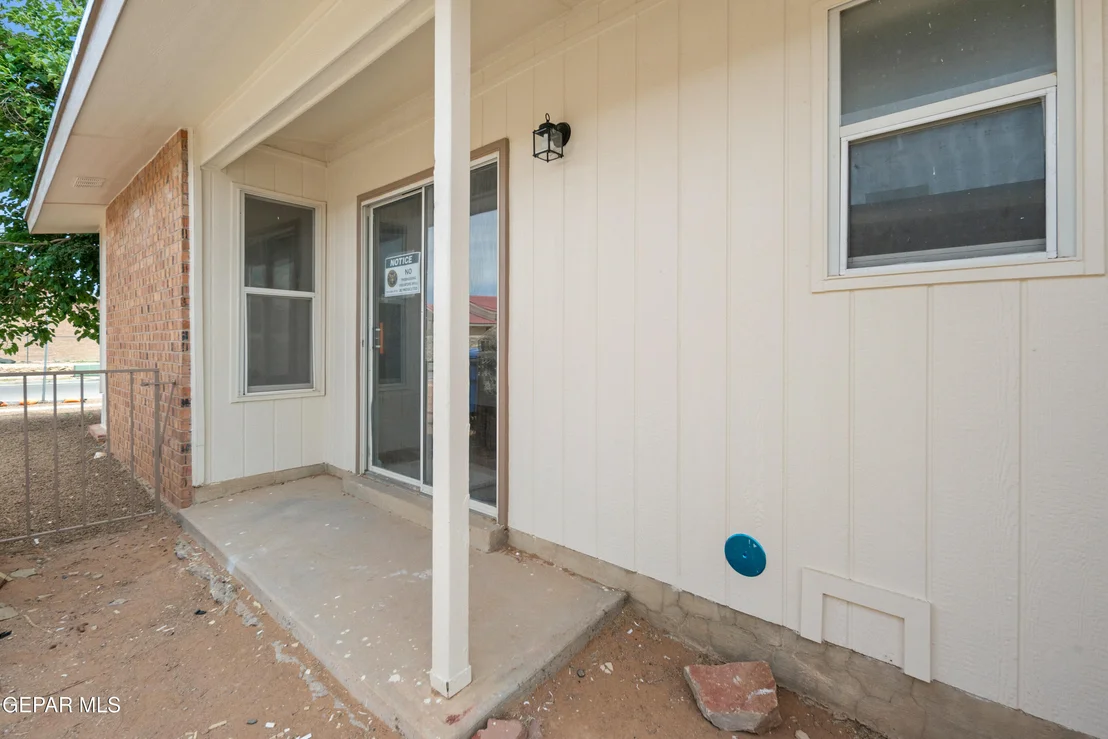 Photo of 10967 STONEBRIDGE Drive