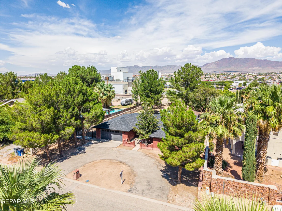 Photo of 6004 Oleaster Drive