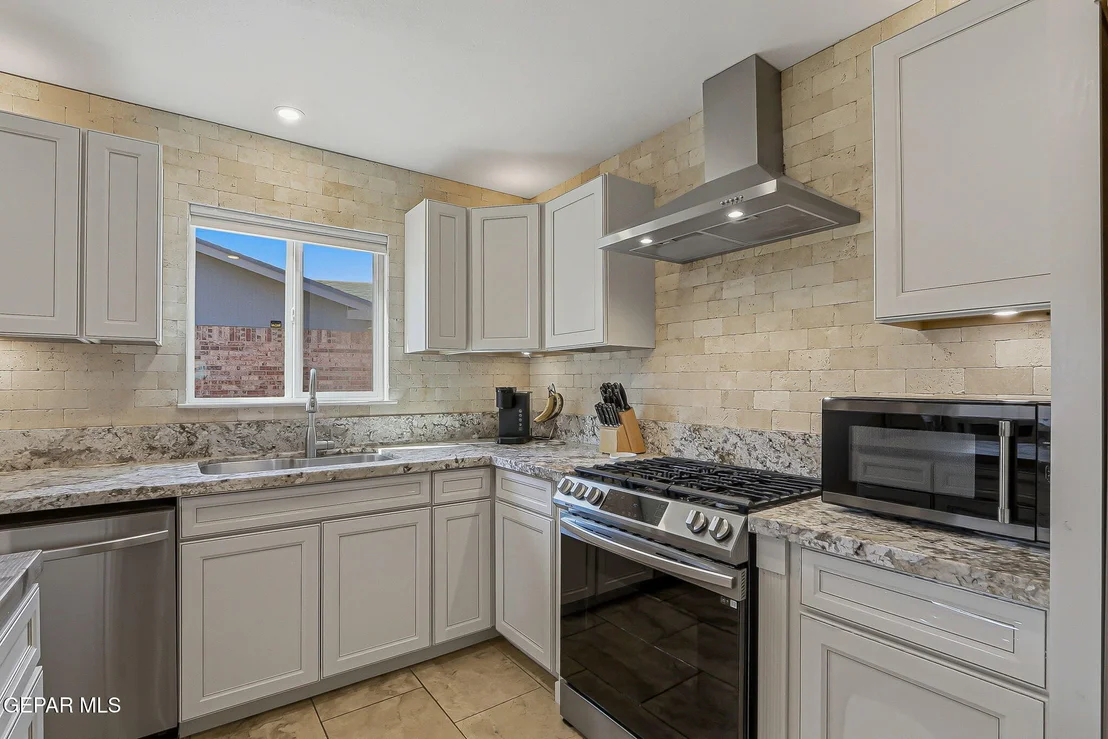 Photo of 7169 EL CAJON Drive