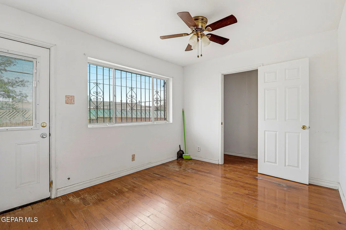 Photo of 5852 STURGEON Drive
