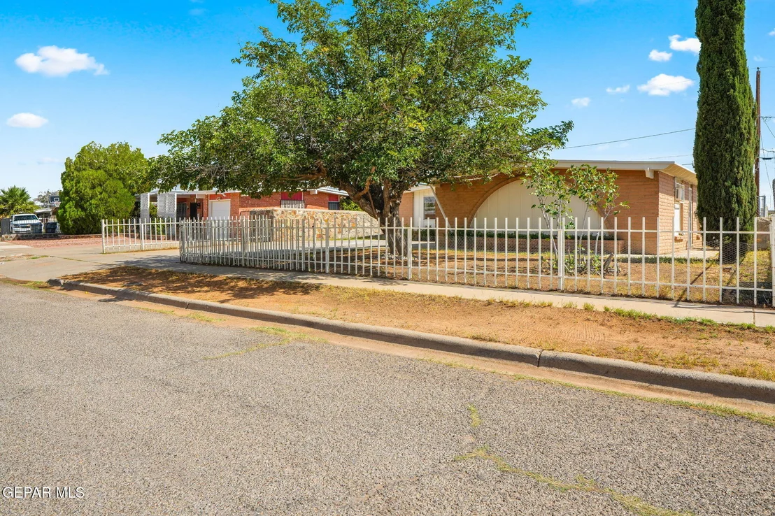 Photo of 5116 Anchorage Avenue