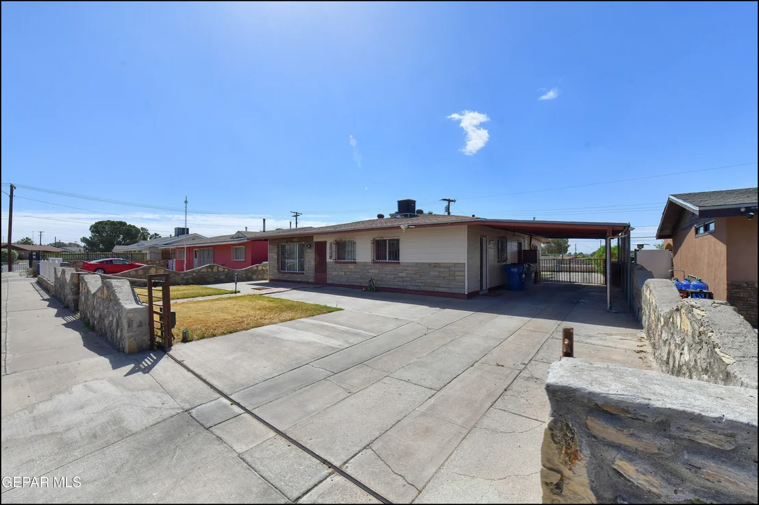 Photo of 7560 MATAMOROS Drive
