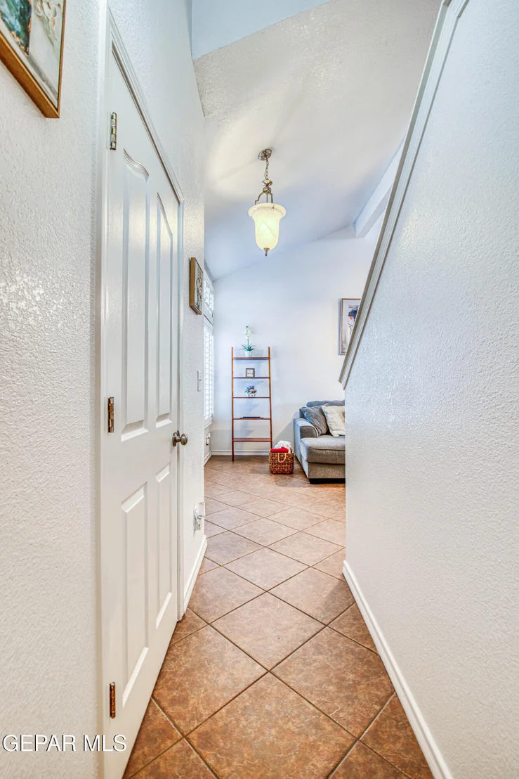Photo of 6200 KENNETH CAPSHAW Place