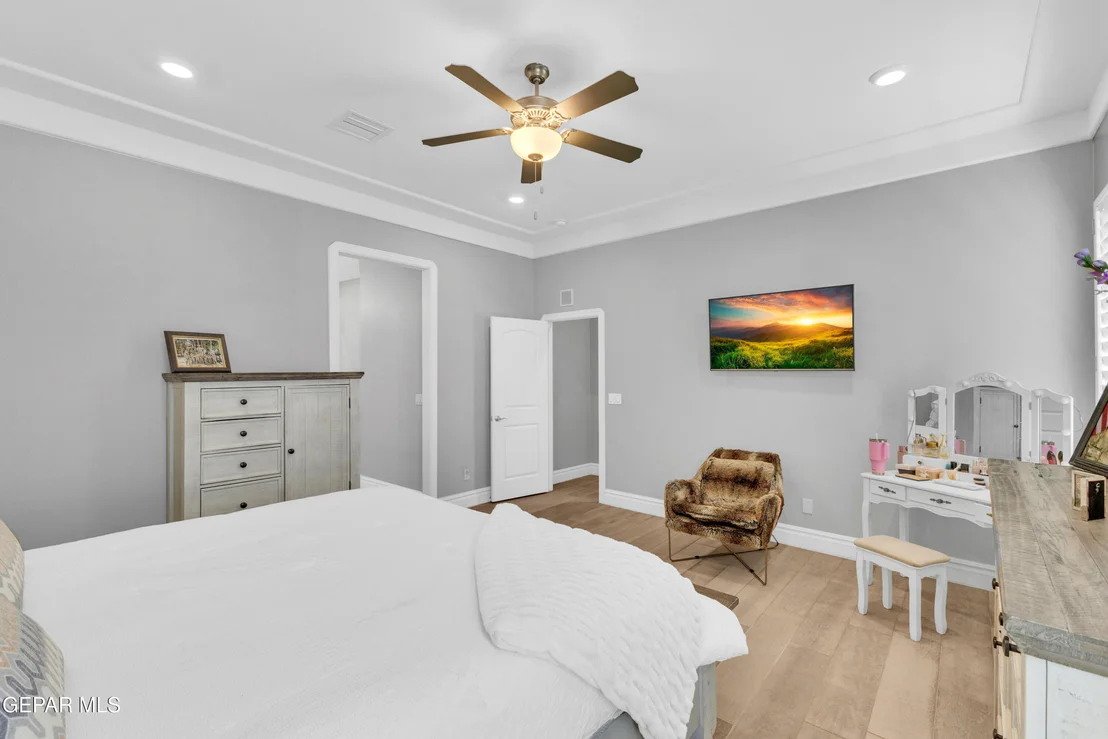 Photo of 858 AIRSHIP Place