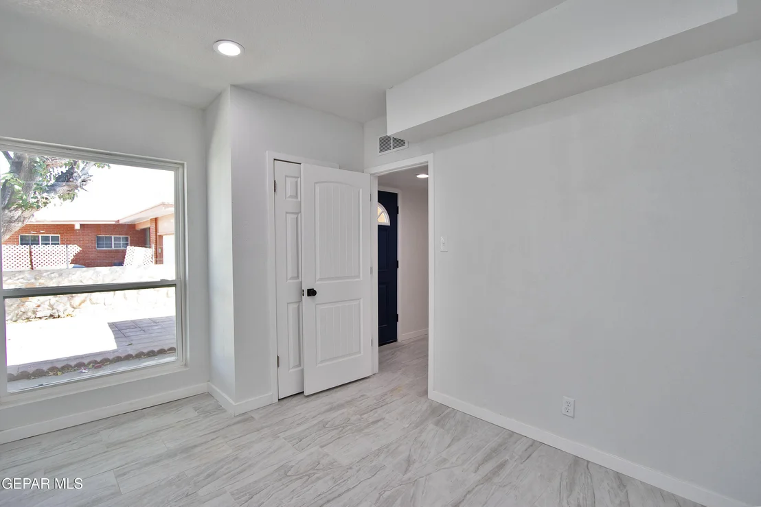Photo of 5108 Juliandra Avenue