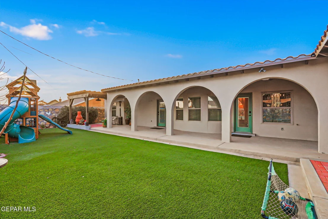 Photo of 440 BURKETT Drive