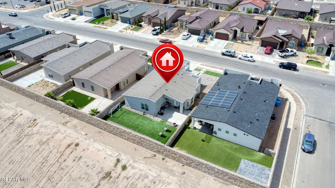 Photo of 424 STETSON Drive