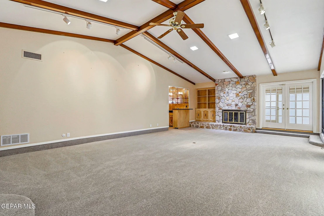 Photo of 1321 HOOKRIDGE Drive