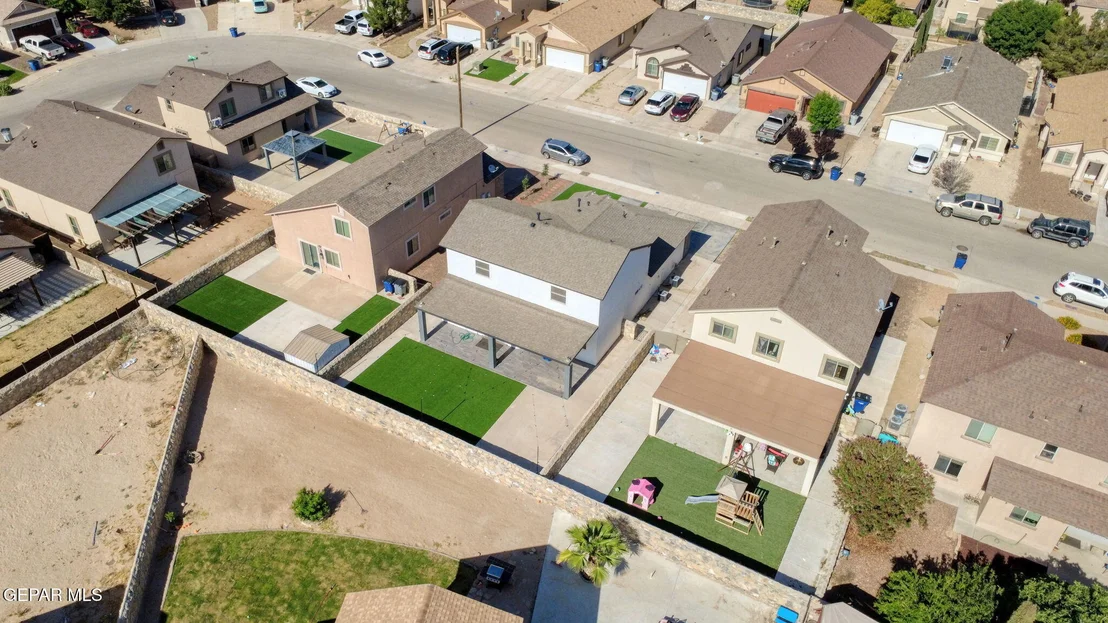Photo of 2425 POET POINT Place