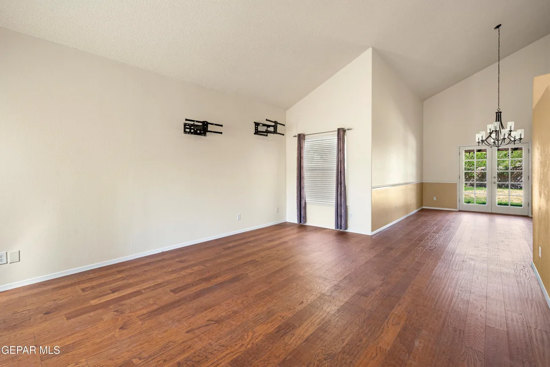 Photo of 6301 BRISA DEL MAR Drive