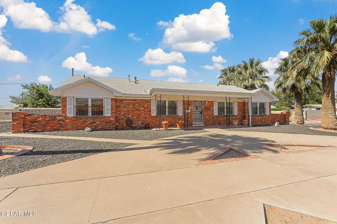 Photo of 9000 MCCABE Drive