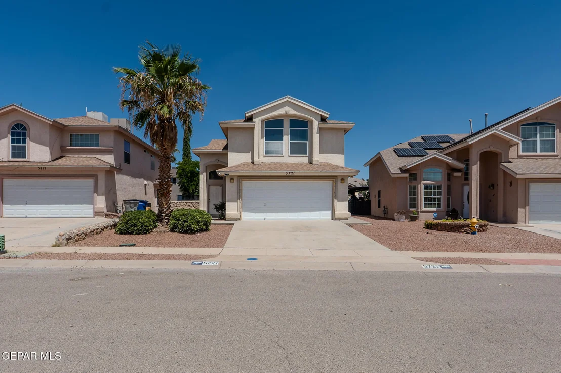 Photo of 5721 LAUREL CLARK Lane
