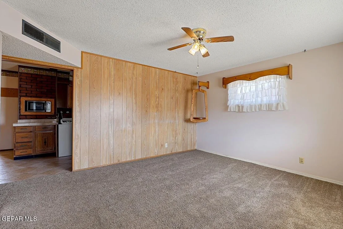 Photo of 5013 Debeers Drive