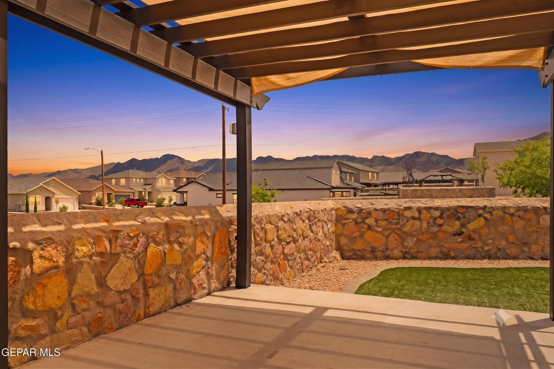 Photo of 7401 EAGLE VISTA Drive