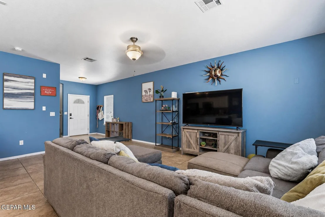 Photo of 14202 SILVER POINT Avenue