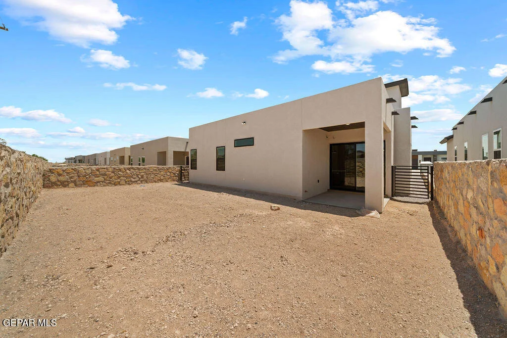 Photo of 1409 DYLAN Place