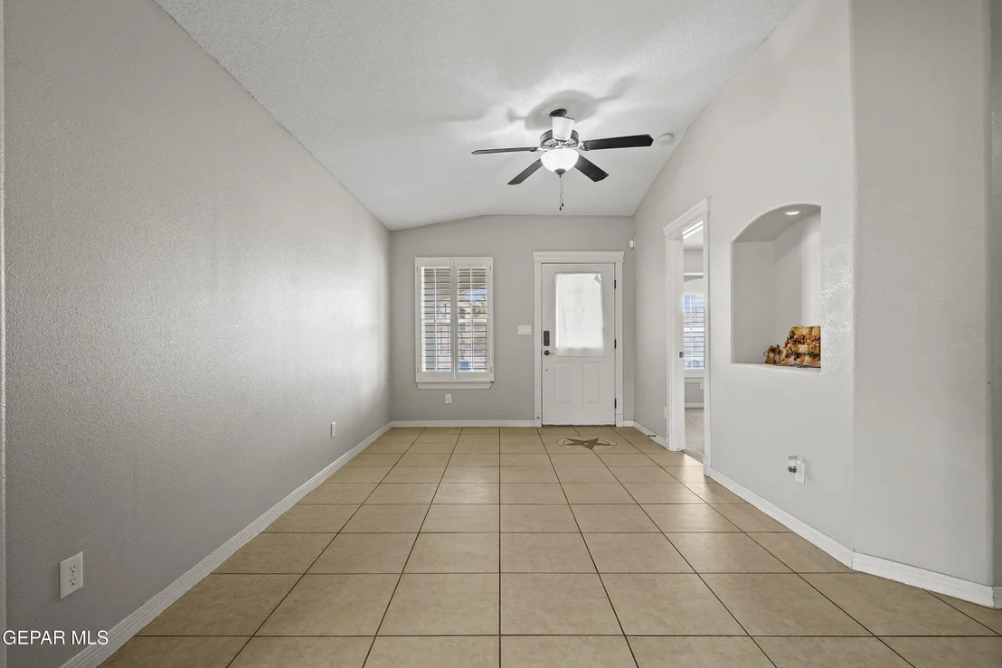 Photo of 3265 MAPLE POINT Drive