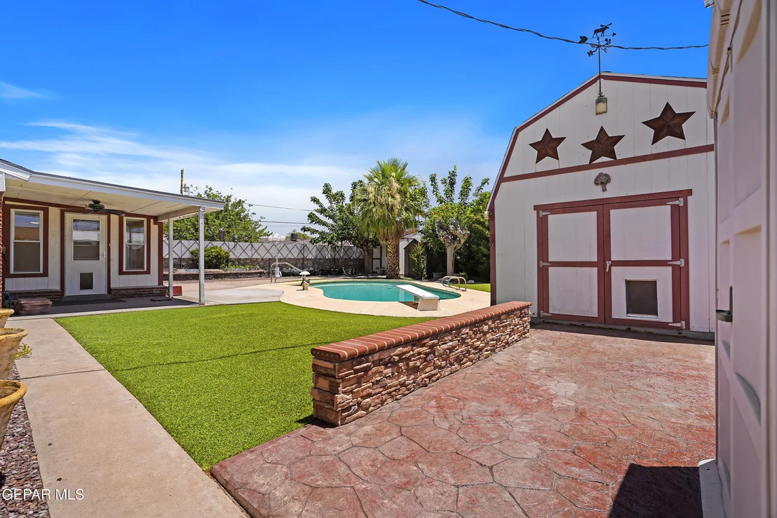 Photo of 1300 SUNBURST Drive
