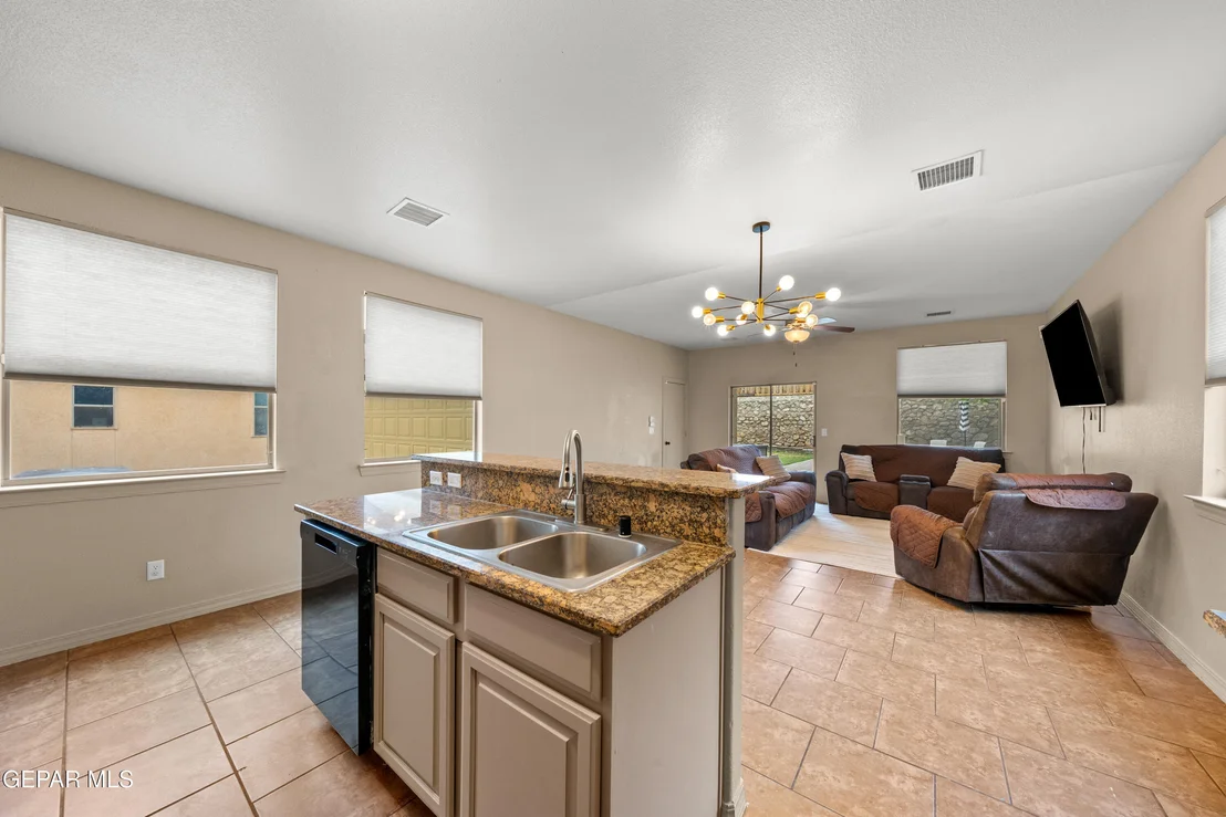 Photo of 11293 Bullseye Street