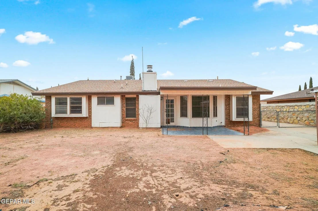Photo of 11316 Ivanhoe Drive
