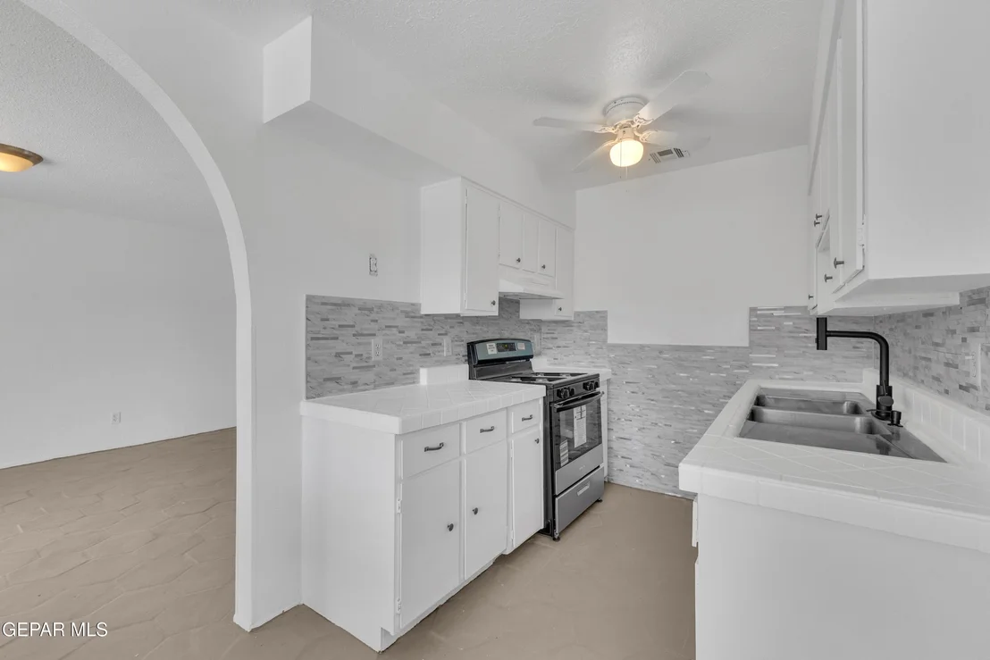 Photo of 4609 Skylark Way