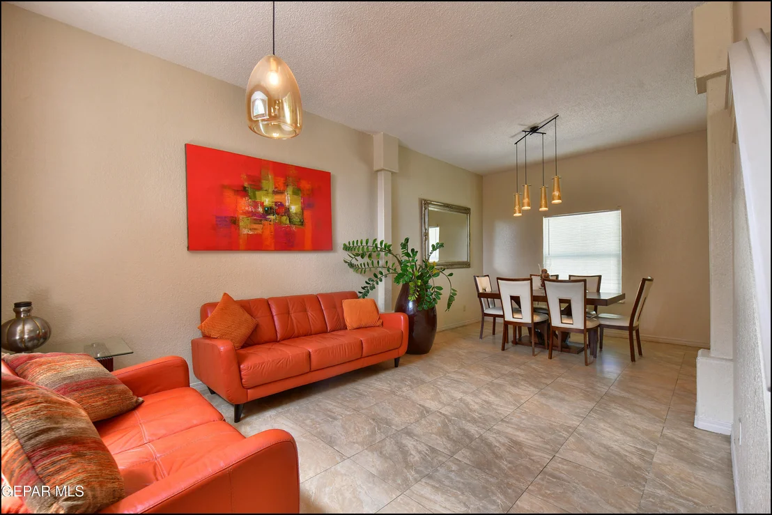 Photo of 7653 DIANJOU Drive