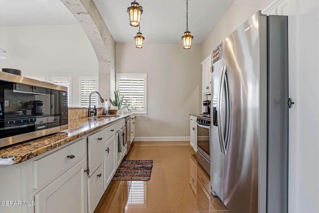 Photo of 5833 SPANISH Place
