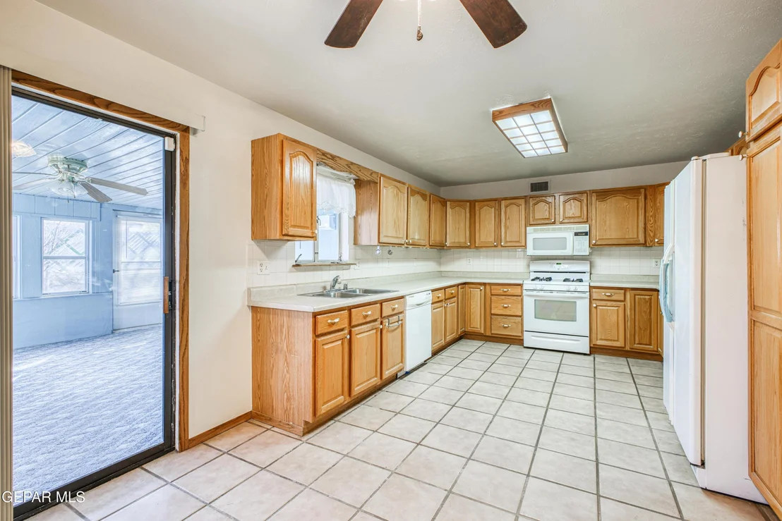 Photo of 5800 NIKE Lane