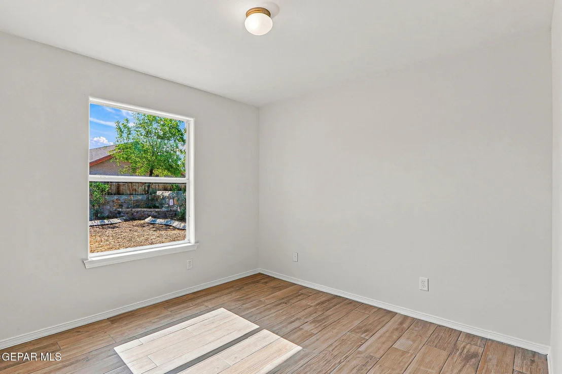 Photo of 3229 PERLA POINT Drive