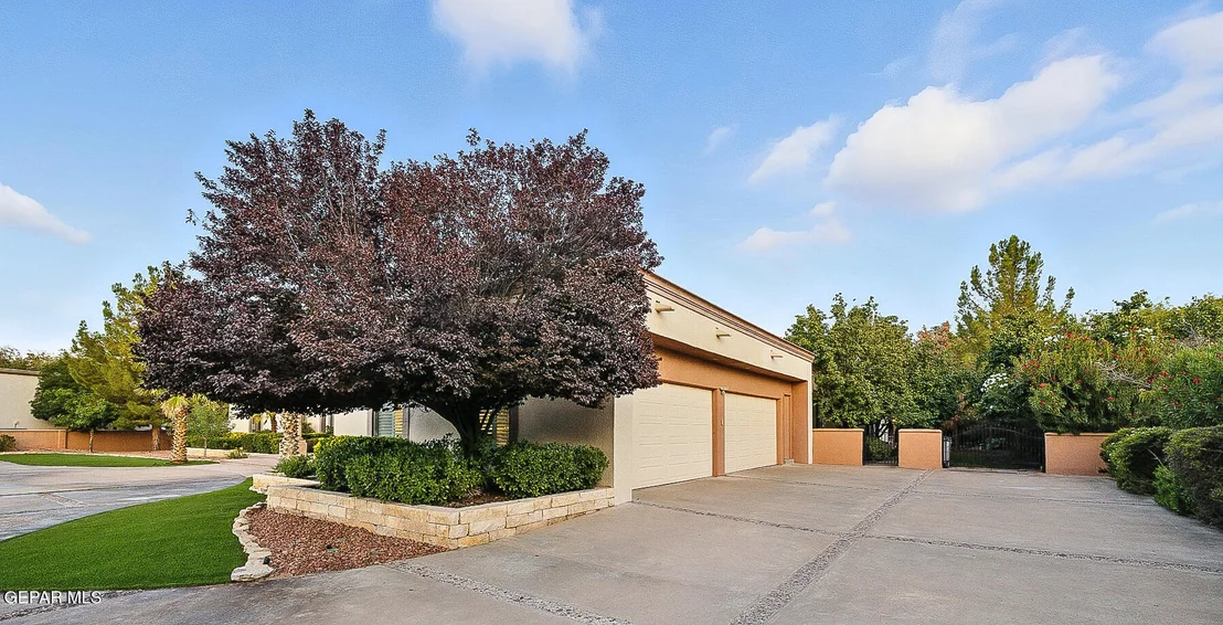 Photo of 324 WILD WILLOW Drive