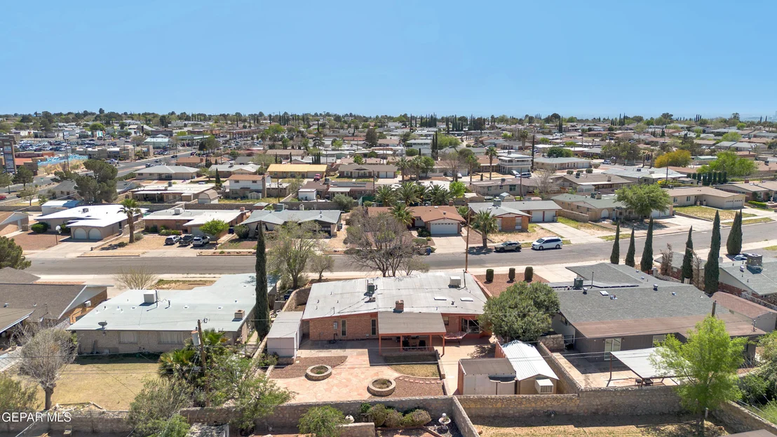 Photo of 10305 ASHWOOD Drive
