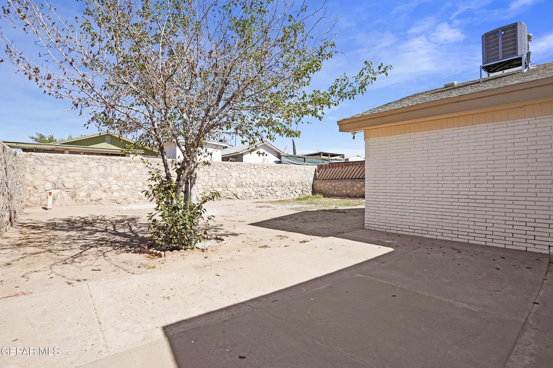 Photo of 207 CARIBE Circle