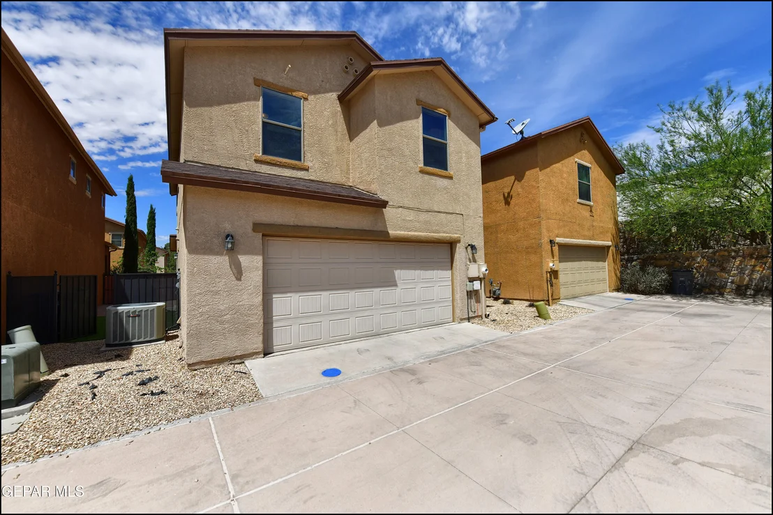 Photo of 6673 BOULDER CANYON Lane