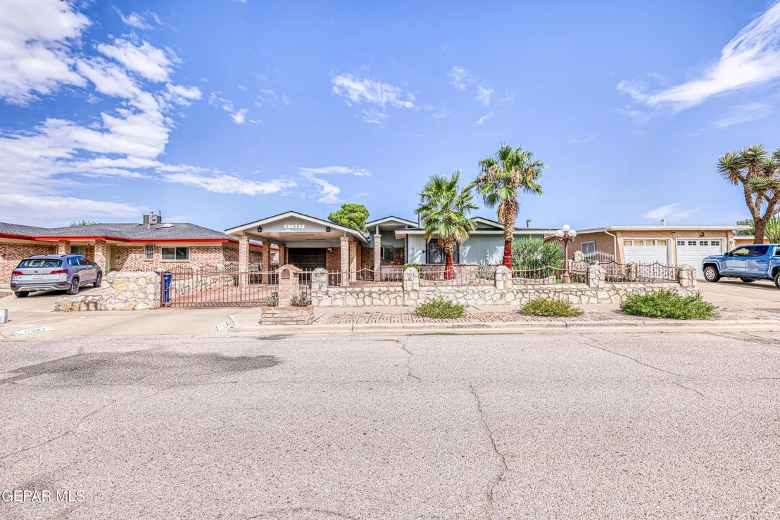 Photo of 11387 BEACH FRONT Drive