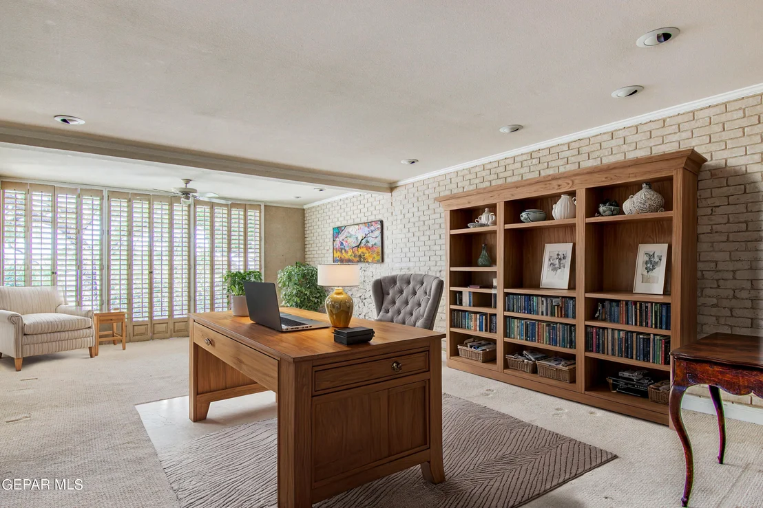 Photo of 6041 TORREY PINES Drive