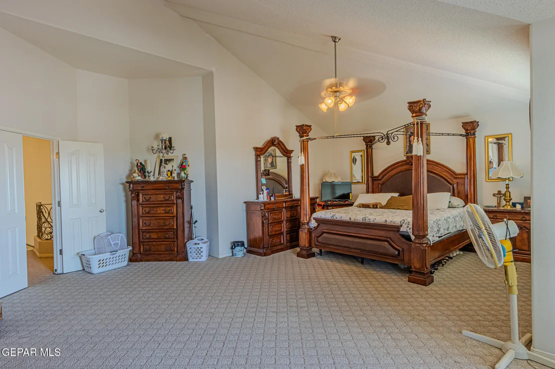 Photo of 528 FLANAGAN Place