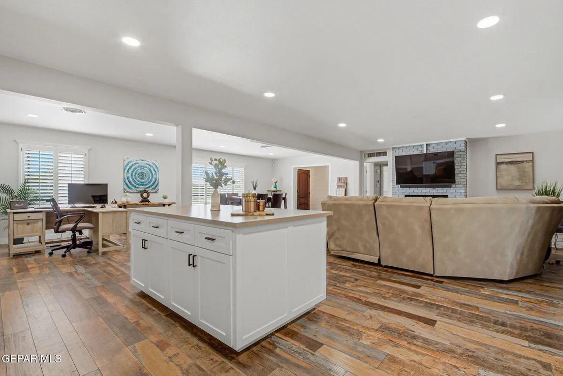 Photo of 9729 TRINIDAD Drive